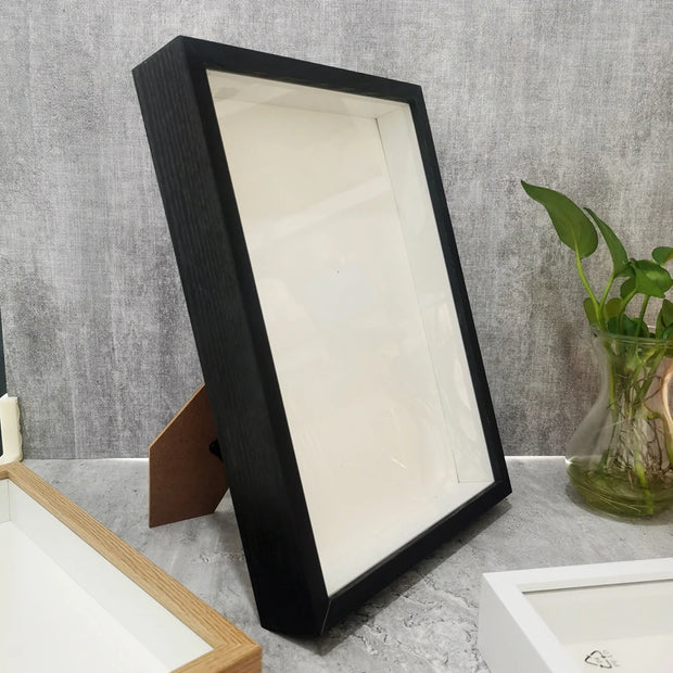 Wooden Photo Frame For Displaying Three-Dimensional Works