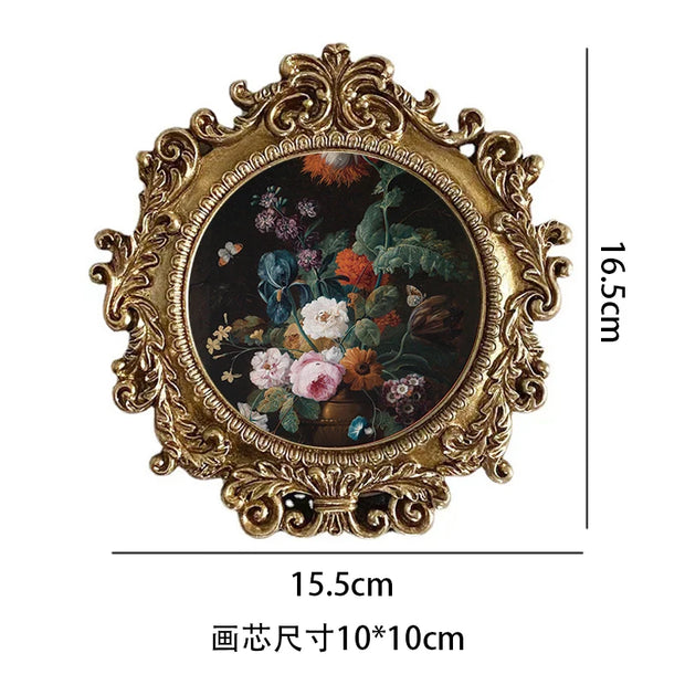 Retro European relief round resin small photo frame picture frame ornament homestay wall decoration literary light luxury wall h