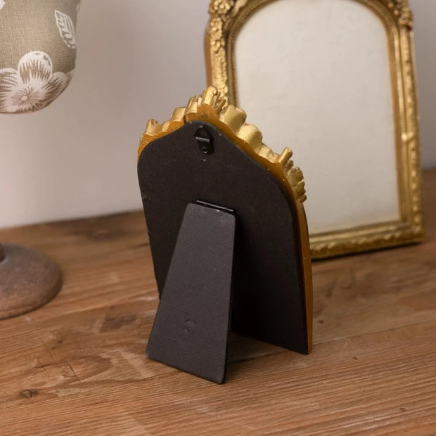 Vintage Resin Velvet Jewelry Display Stand Retro Necklace Bracelet Earring Pendant Display Props Holder Classic Jewelry Stand