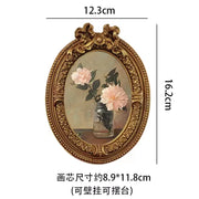 Retro European relief round resin small photo frame picture frame ornament homestay wall decoration literary light luxury wall h