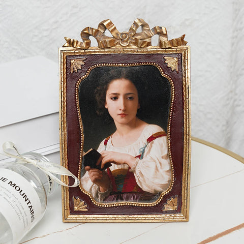 France light luxury products elegant princess style retro gold carving European photo frame ornaments resin creative photo frame