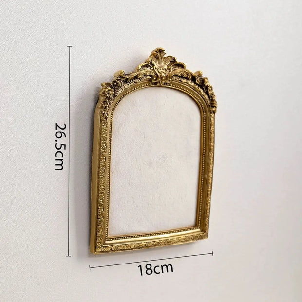 Vintage Resin Velvet Jewelry Display Stand Retro Necklace Bracelet Earring Pendant Display Props Holder Classic Jewelry Stand