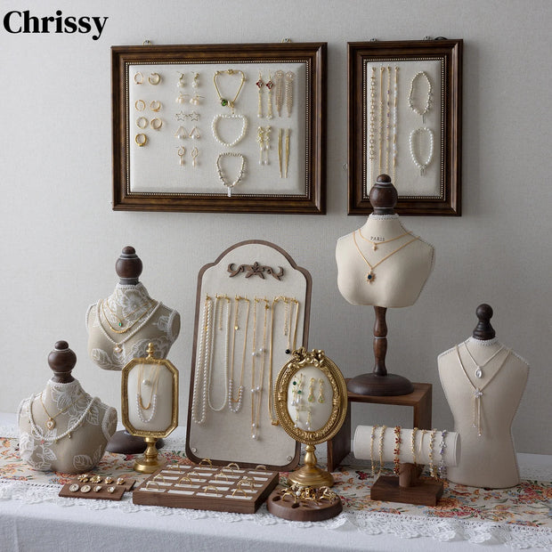 Luxury Necklace Display Portrait Model Wooden Window Jewelry Displays Rack Counter Bracelet Ring Organizer Display Props