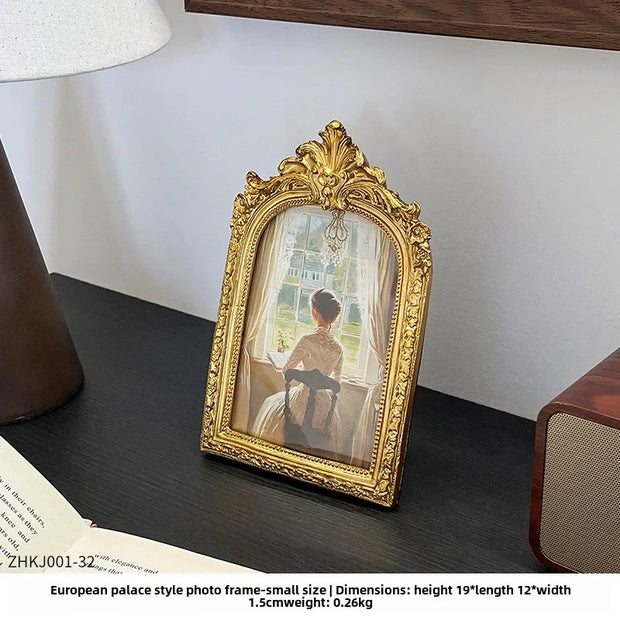 French Vintage Baroque Resin Picture Frame Wall Hanging Home Decor Artistic Luxury Tabletop Display Photo Frame