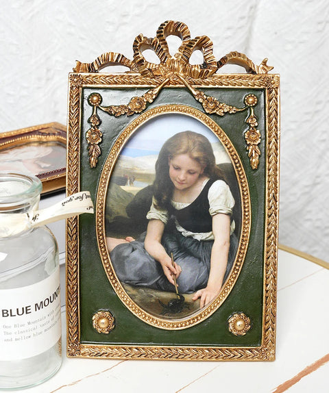 France light luxury products elegant princess style retro gold carving European photo frame ornaments resin creative photo frame