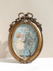 Golden Vintage Oval Photo Frame Elegant Tabletop Decor for Bedroom Study Living Room Perfect Gift Idea