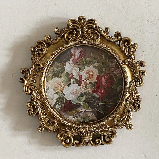 Resin Picture Round Frame Tabletop Wall Mounted Floral Embossed Ornament Painting Frame Vintage Baroque Wooden Photo Frame Holde