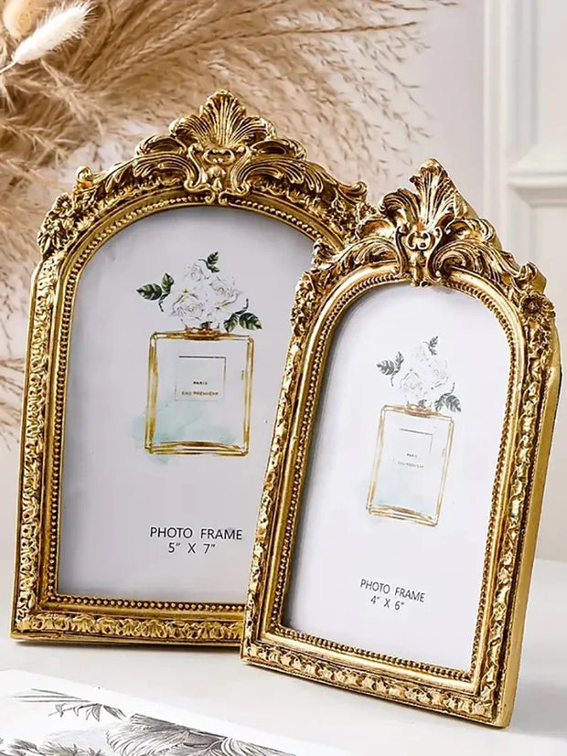 Golden Cadre Vintage Frame Retro Golden Decor Photo Frame For Photo Display, Wedding Anniversary Party Christmas Valentine Gift