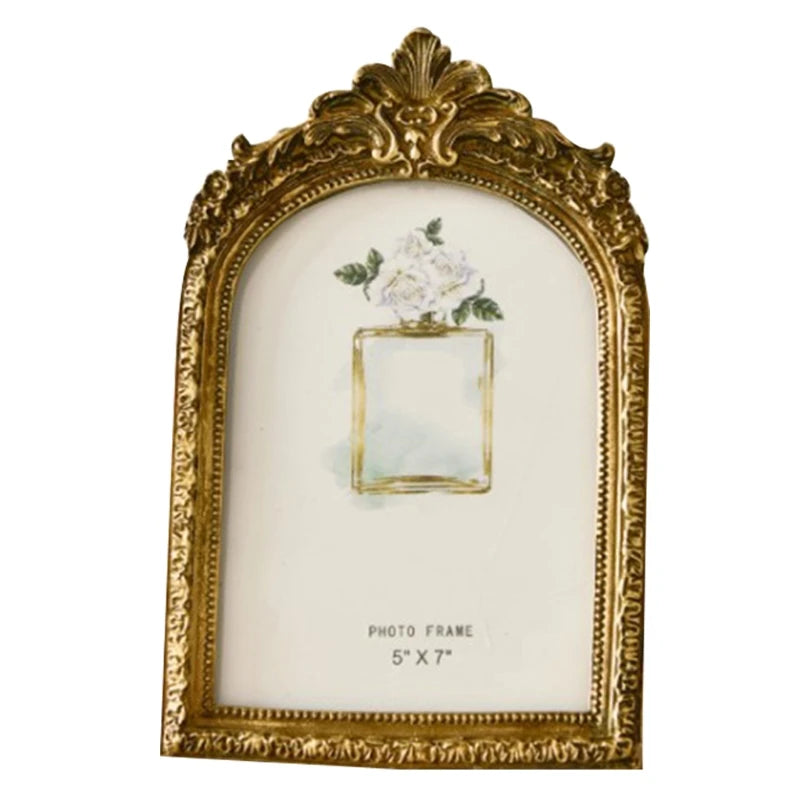 367A Elegant Retro Royal Court Photo Frame – Home Art & Décor