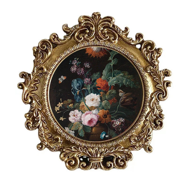 Retro European relief round resin small photo frame picture frame ornament homestay wall decoration literary light luxury wall h