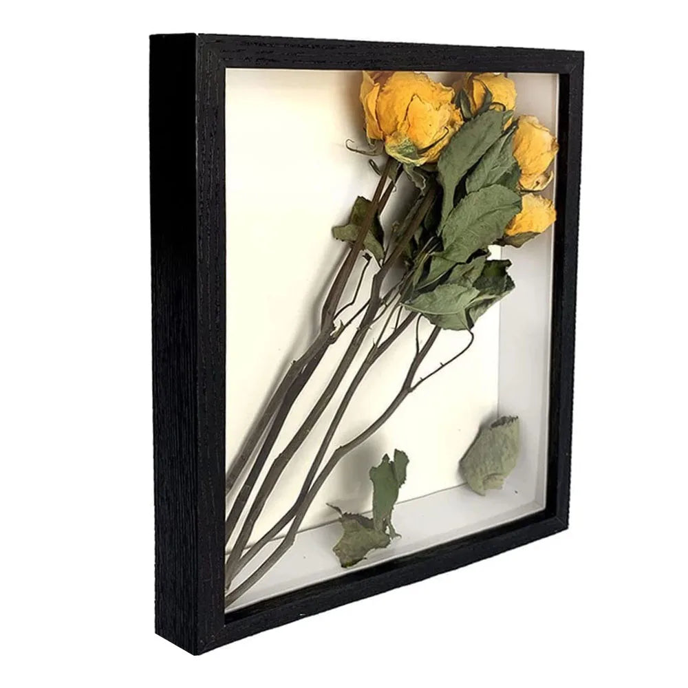 Wooden Photo Frame For Displaying Three-Dimensional Works