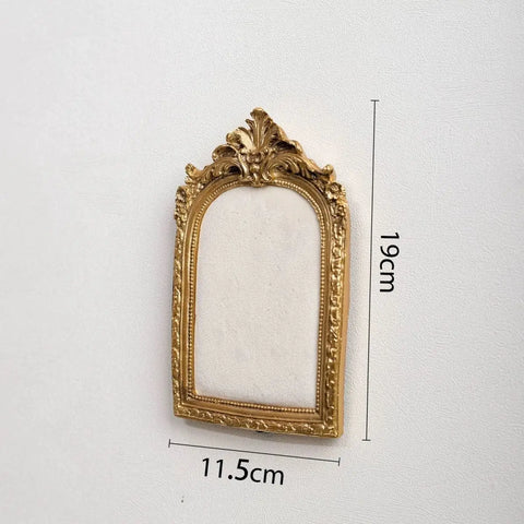 Vintage Resin Velvet Jewelry Display Stand Retro Necklace Bracelet Earring Pendant Display Props Holder Classic Jewelry Stand