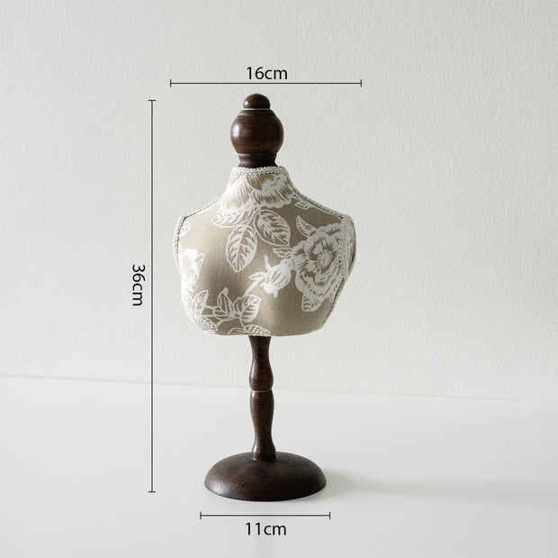 Luxury Necklace Display Portrait Model Wooden Window Jewelry Displays Rack Counter Bracelet Ring Organizer Display Props