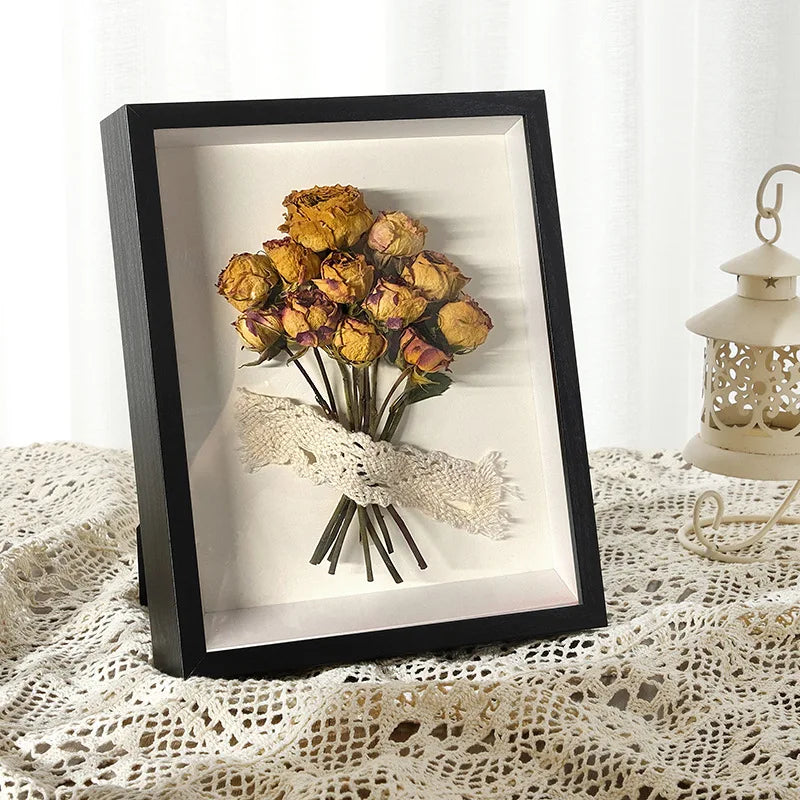 Wooden Photo Frame For Displaying Three-Dimensional Works
