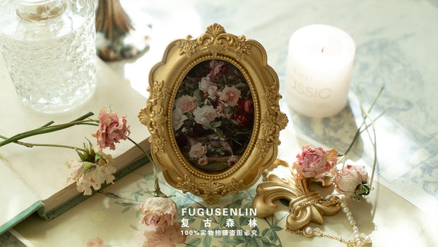 Retro European relief round resin small photo frame picture frame ornament homestay wall decoration literary light luxury wall h